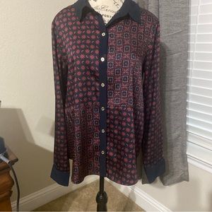Tommy Hilfiger Size Med. Ladies Silk Blouse.